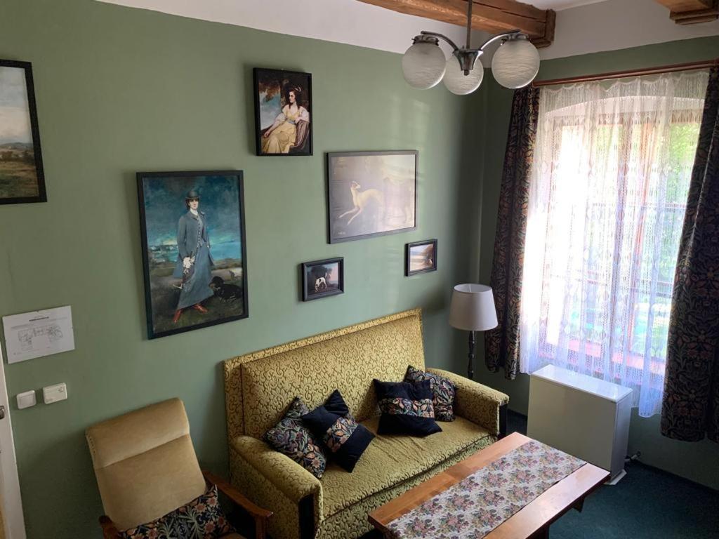Zamek Jindrichovice Hotel Kolinec Екстериор снимка